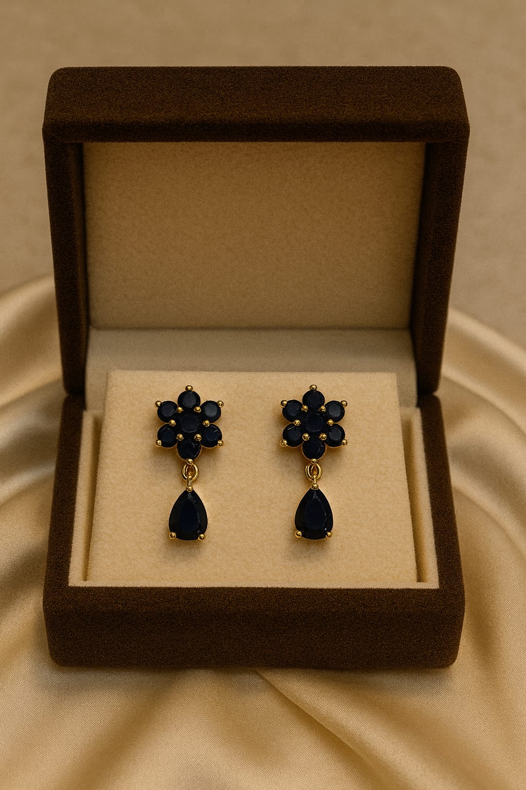 Zircon Earring-132 (Black)