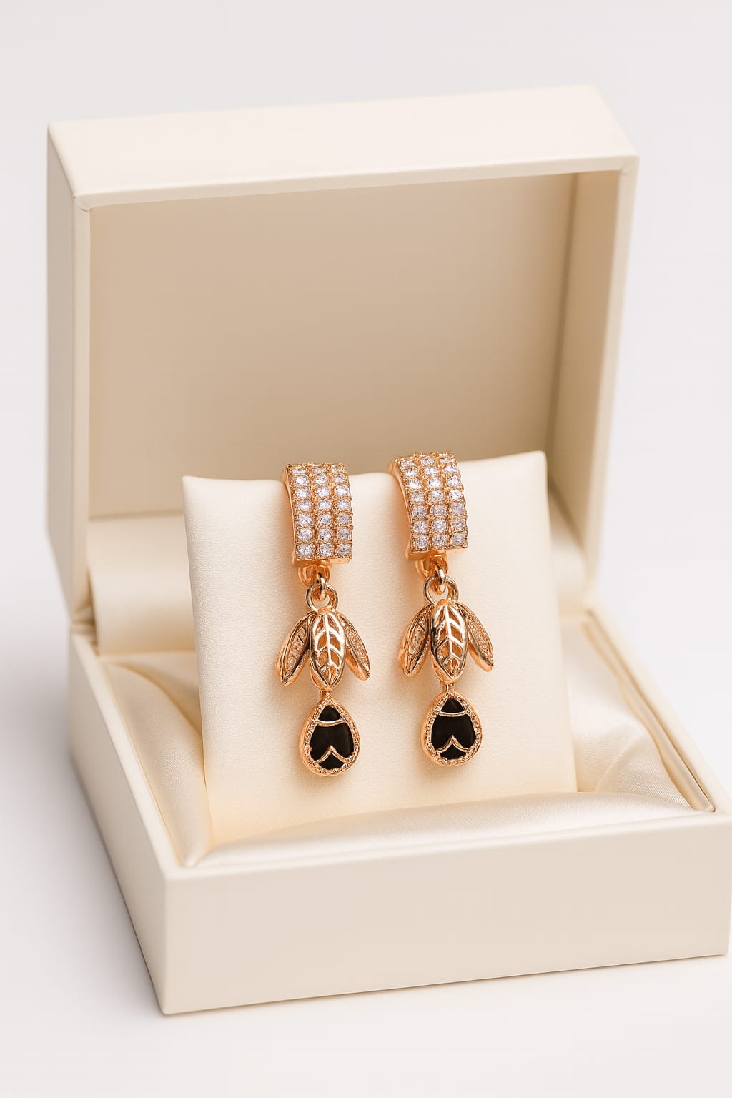 Zircon Earring-133 (Black)