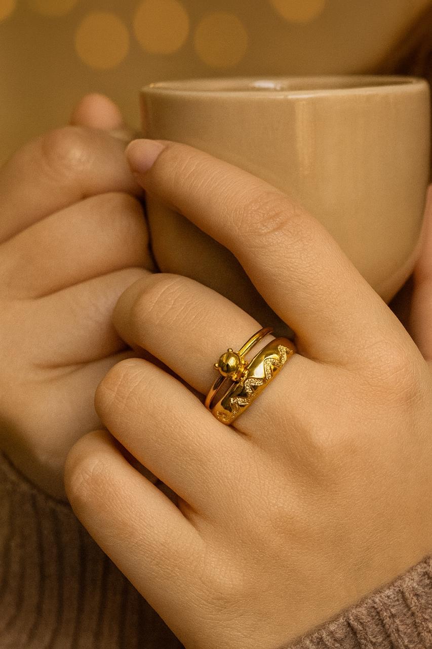 Zircon Ring-147 (Golden)
