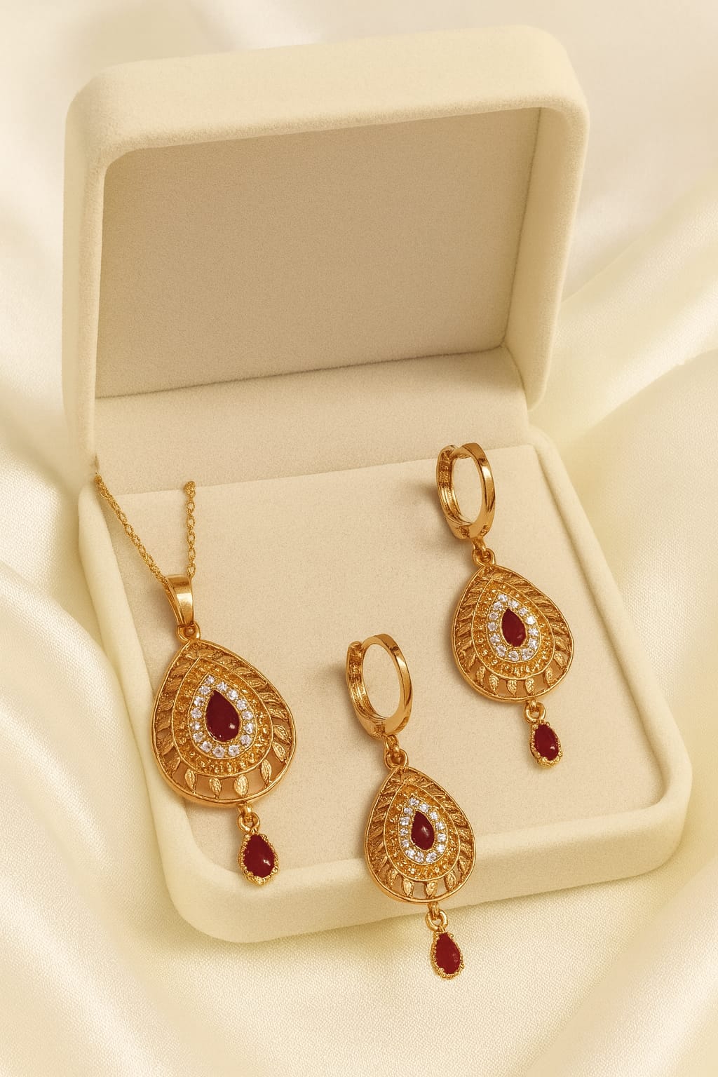 Zircon Locket Set-107 (Maroon)