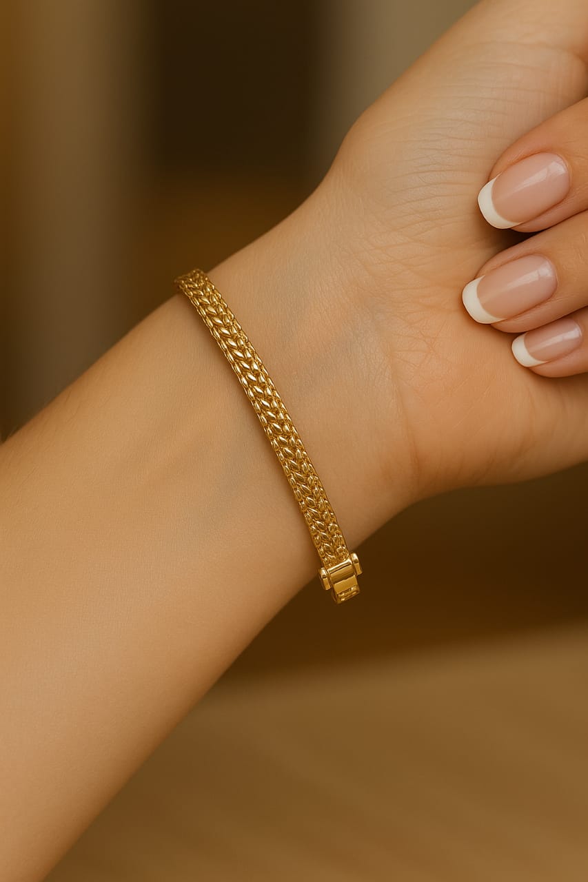 Gold Plated Bracelet-04 (Golden)