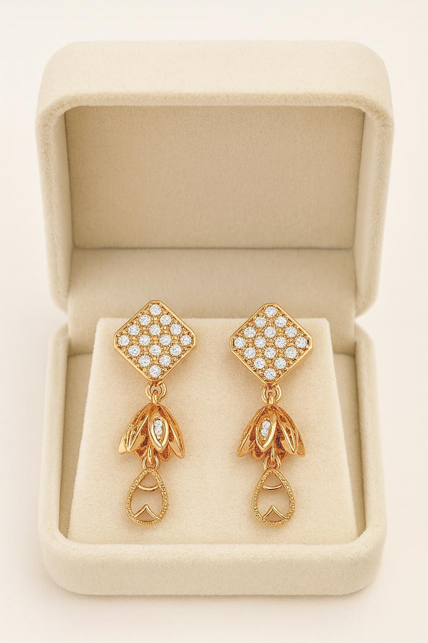 Zircon Earring-134 (White)
