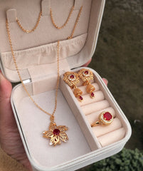 Daily Elegance Gift Set