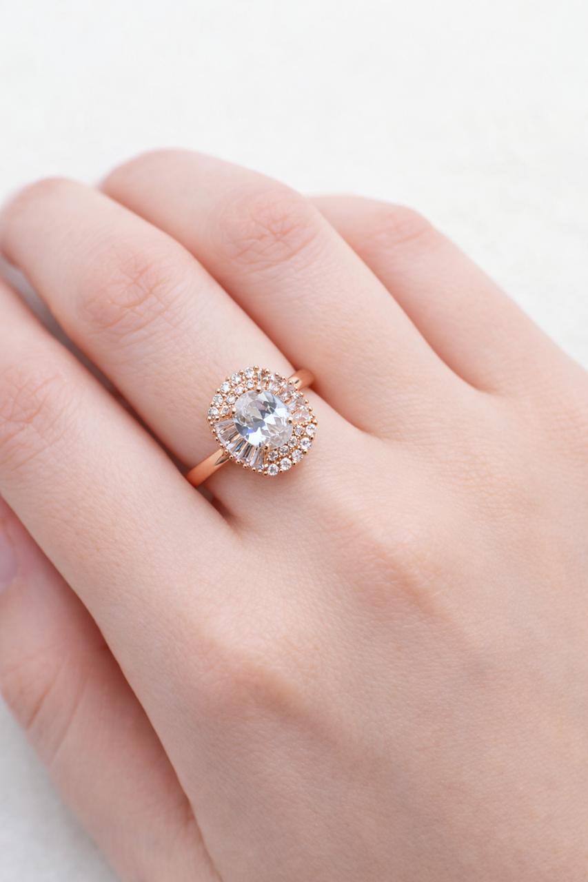 Zircon Ring-230 (Golden) (White)