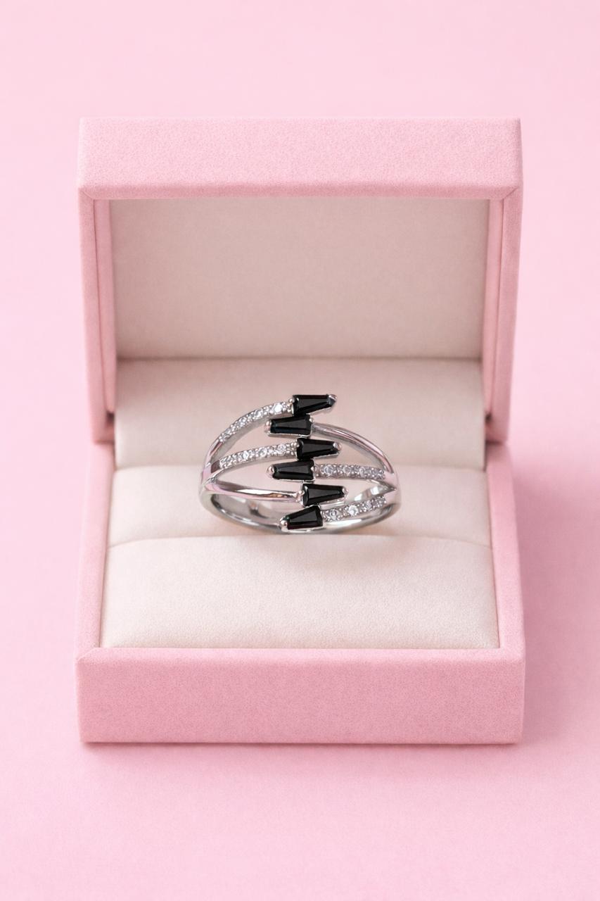 Zircon Ring-226 (Silver) (Black)