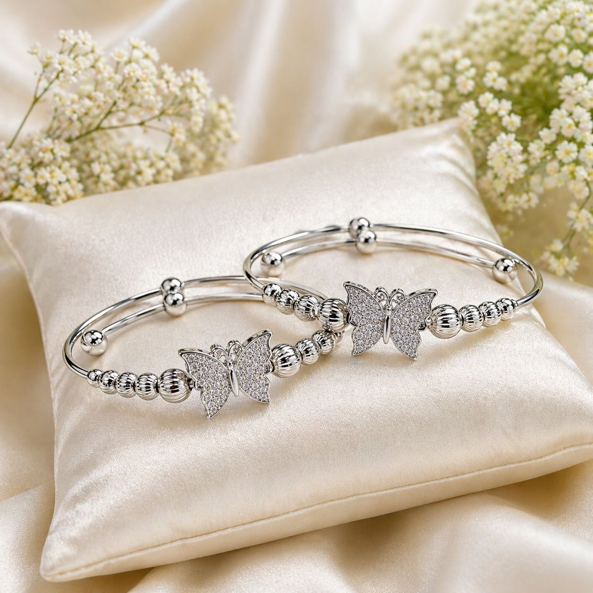Adjustable Kashmiri Bangle-118 (Silver)
