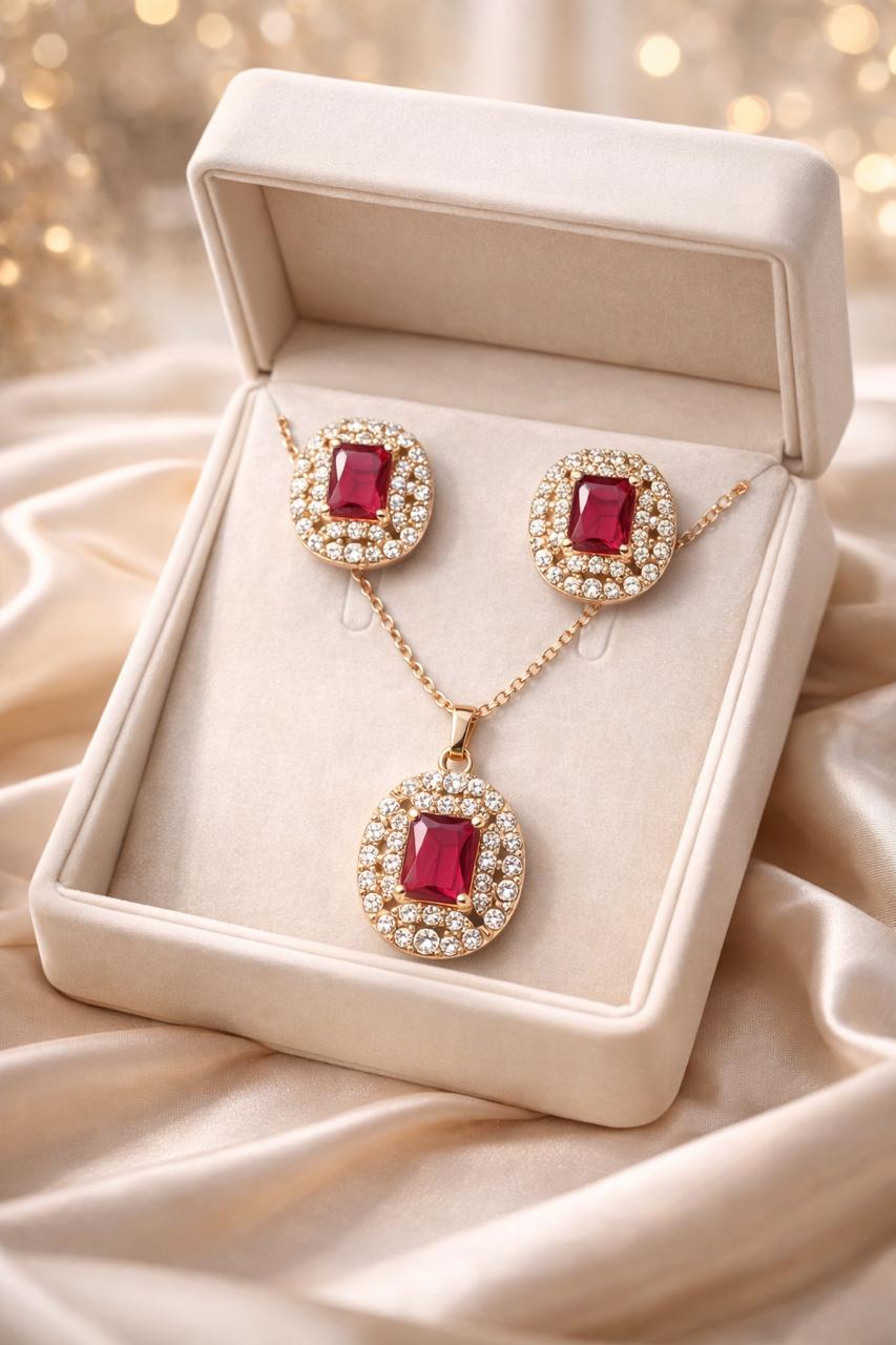 Zircon Locket Set-164 (Golden) (Maroon)