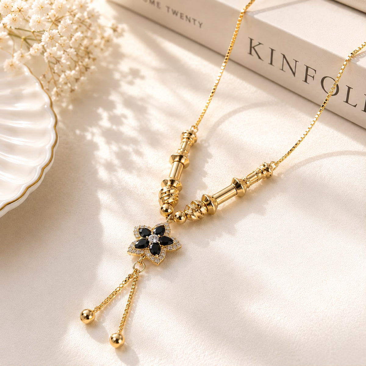 Zircon Pendant-319 (Black)