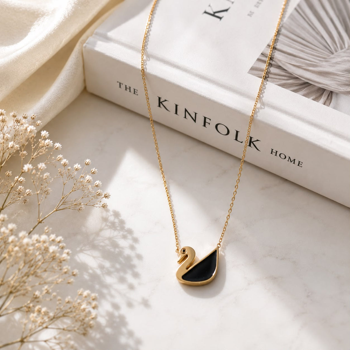 Duck Pendent (Golden)
