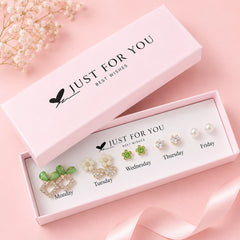Gift Box Studs - 02 (Golden/Green)