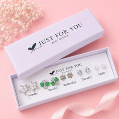 Gift Box Studs - 17 (Silver/Green)