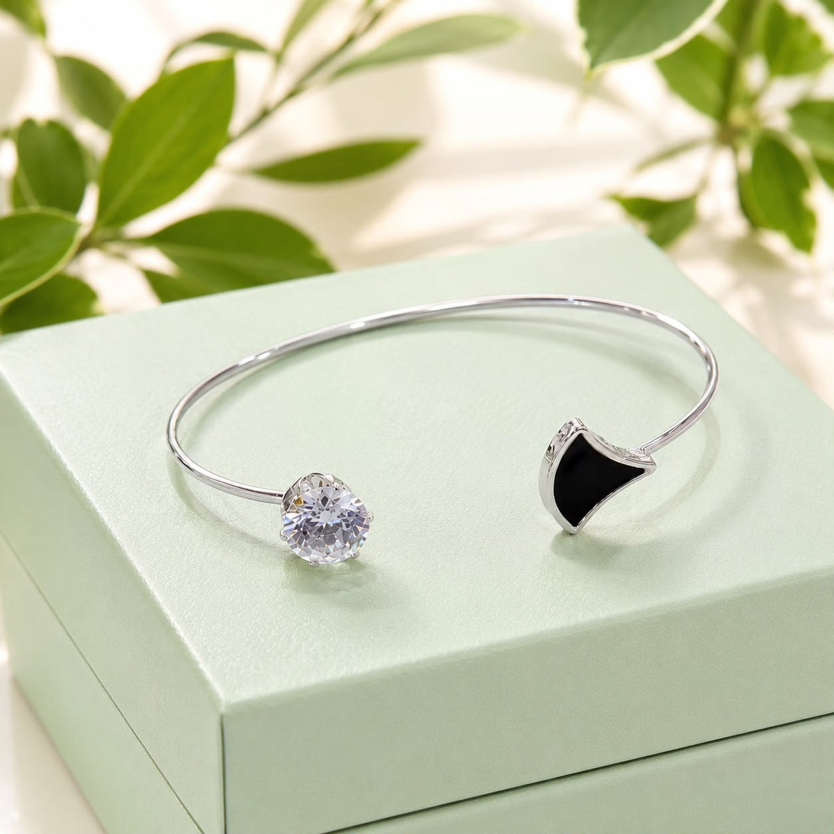 Adjustable Kara Bracelet-39 (Silver/Black)