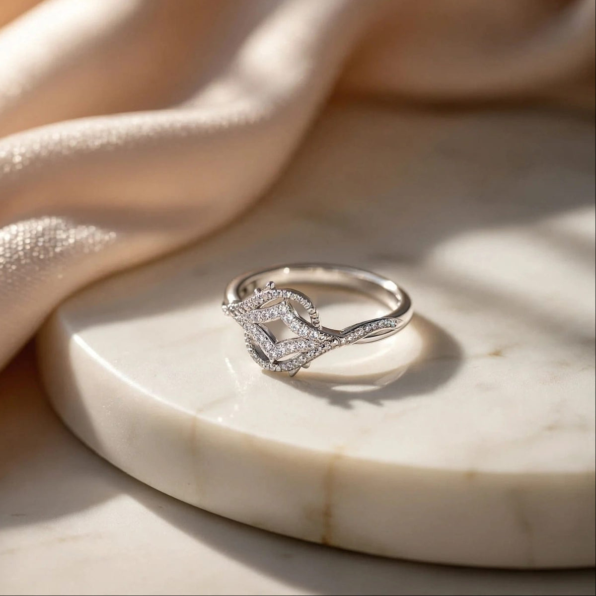 Zircon Ring-414 (Silver)