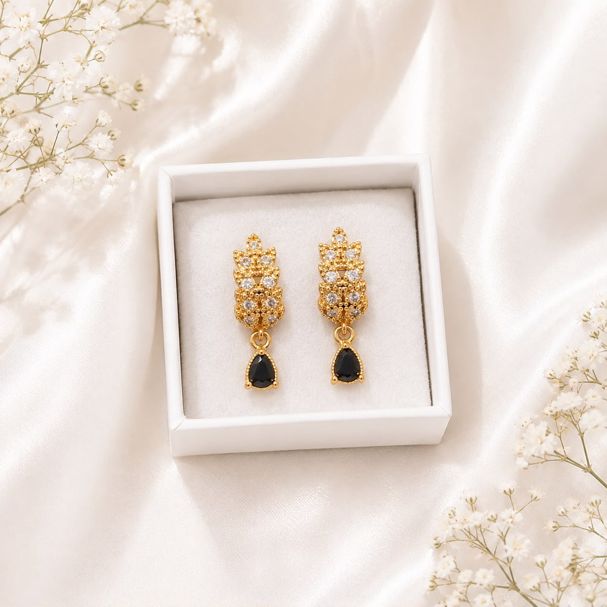 Zircon Hoop Earring-240 (Black)