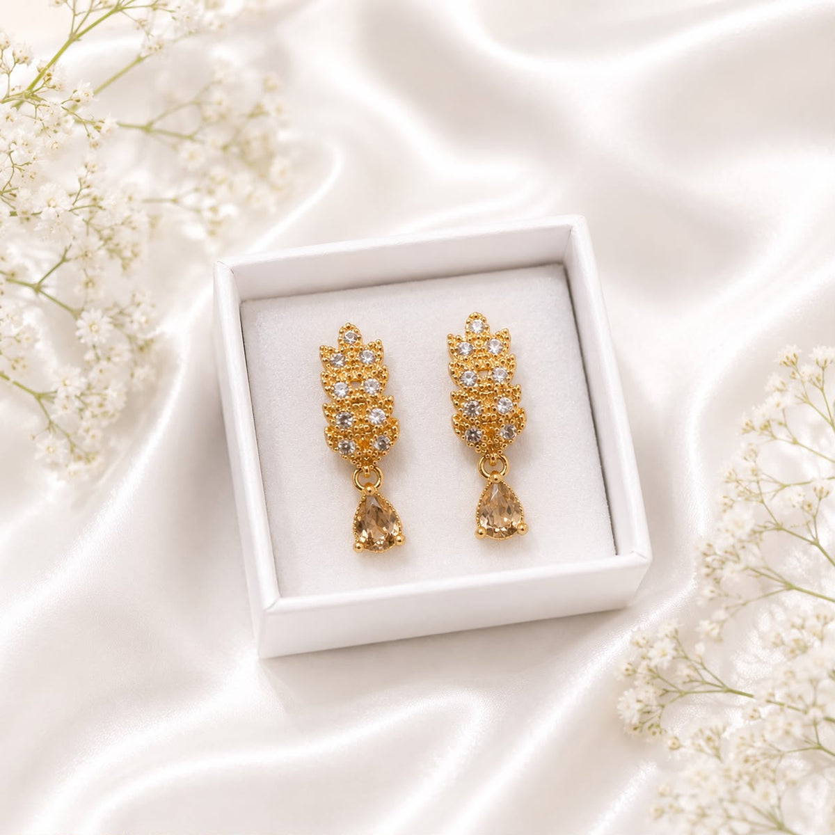 Zircon Hoop Earring-240 (Golden)