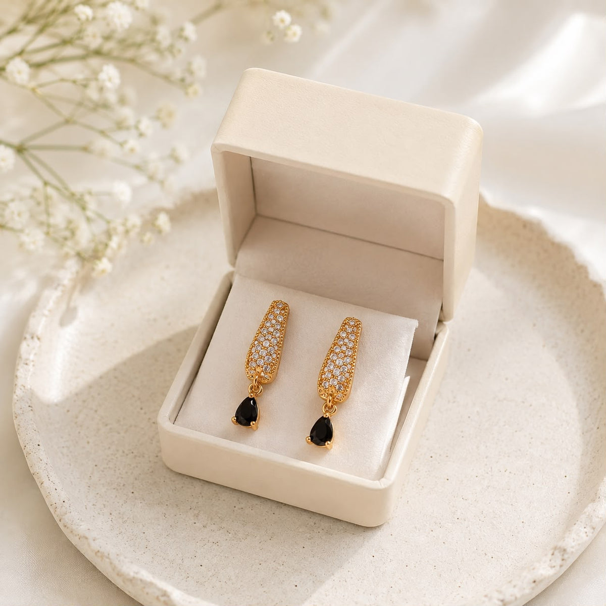 Zircon Hoop Earring-241 (Black)