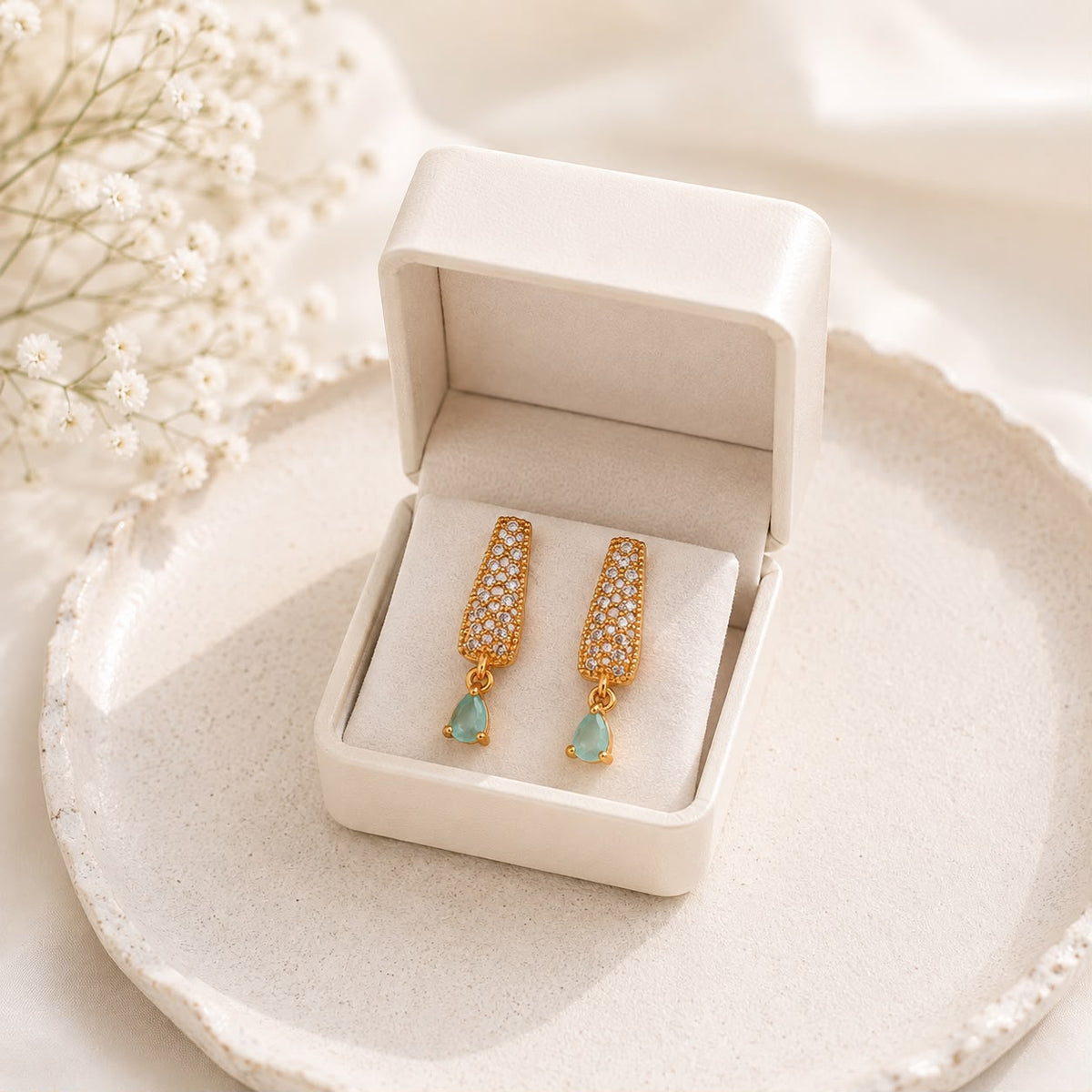 Zircon Hoop Earring-241 (Mint Green)