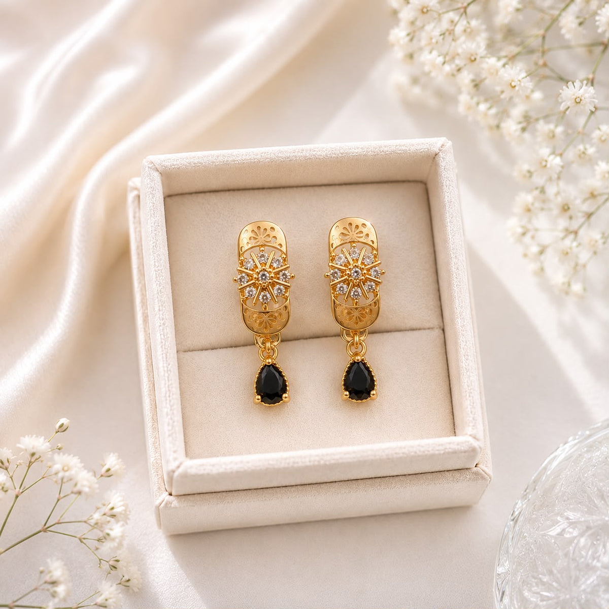 Zircon Hoop Earring-243 (Black)