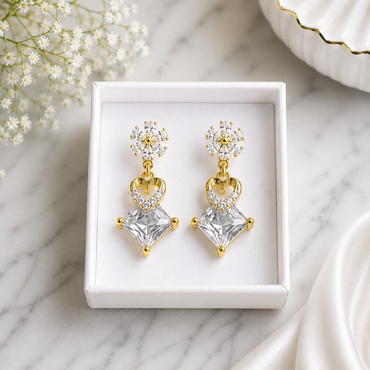 Zircon Earring-257 (White)
