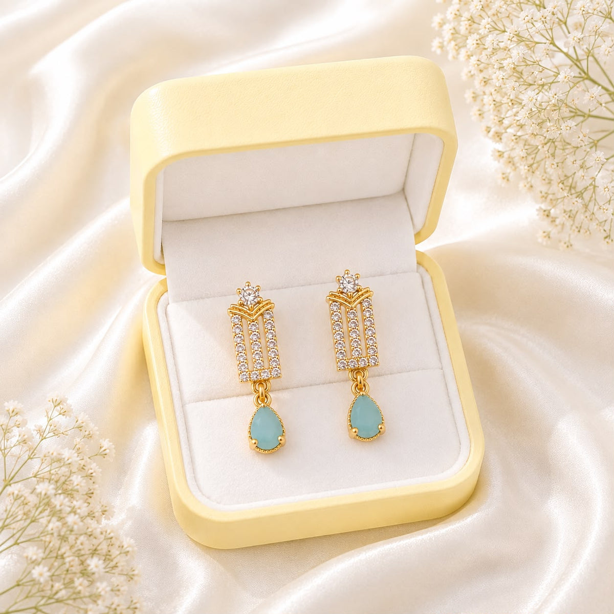 Zircon Earring-260 (Mint Green)