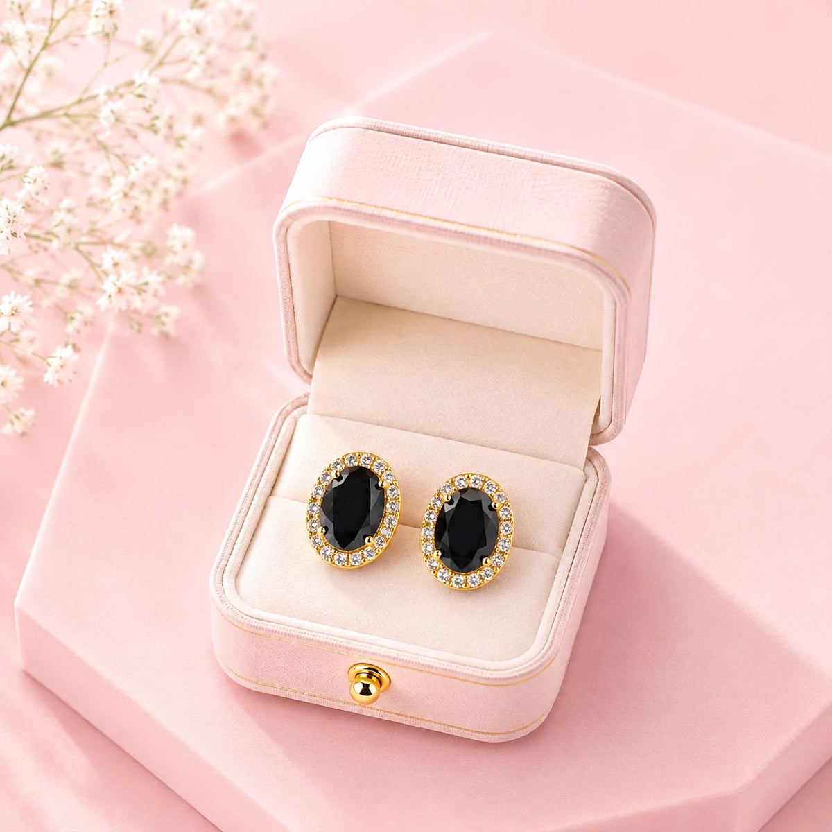 Zircon Stud-226 (Black)