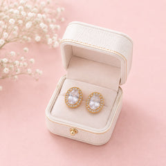 Zircon Stud-226 (White)