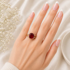 Zircon Ring-463 (Maroon)