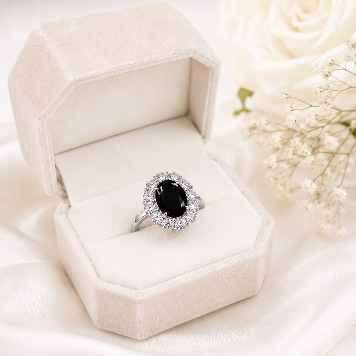 Zircon Ring-466 (Silver/Black)