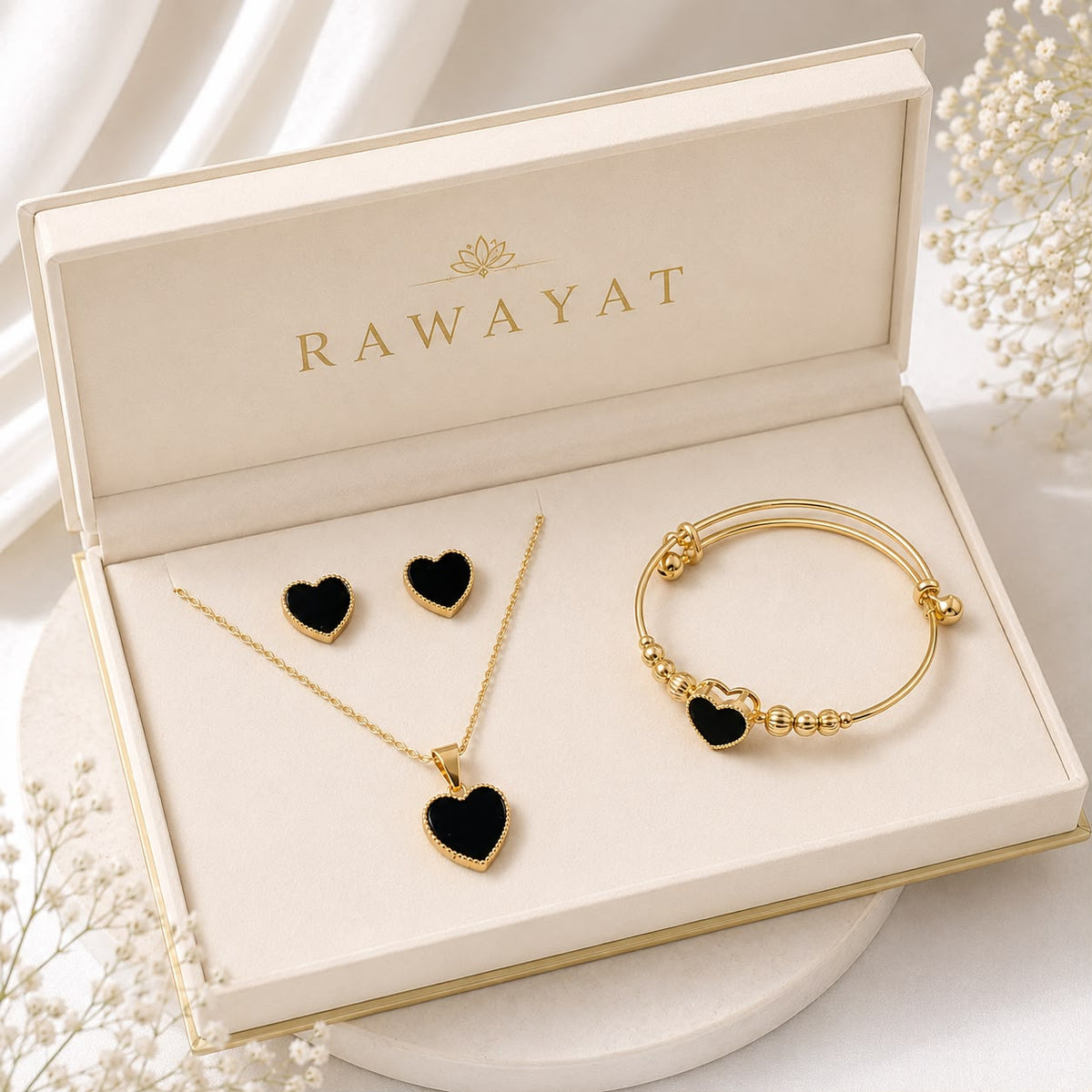 Heart Locket Set (Golden/Black)