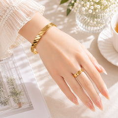 Stainless steel Kara & Ring-29 (Golden)