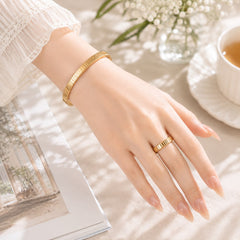 Stainless steel Kara & Ring-34 (Golden)