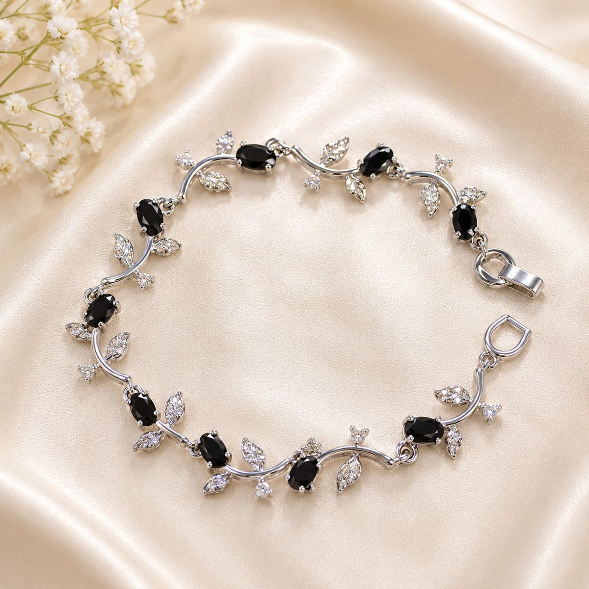 Tulip Leaf Bracelet (Silver/Black)
