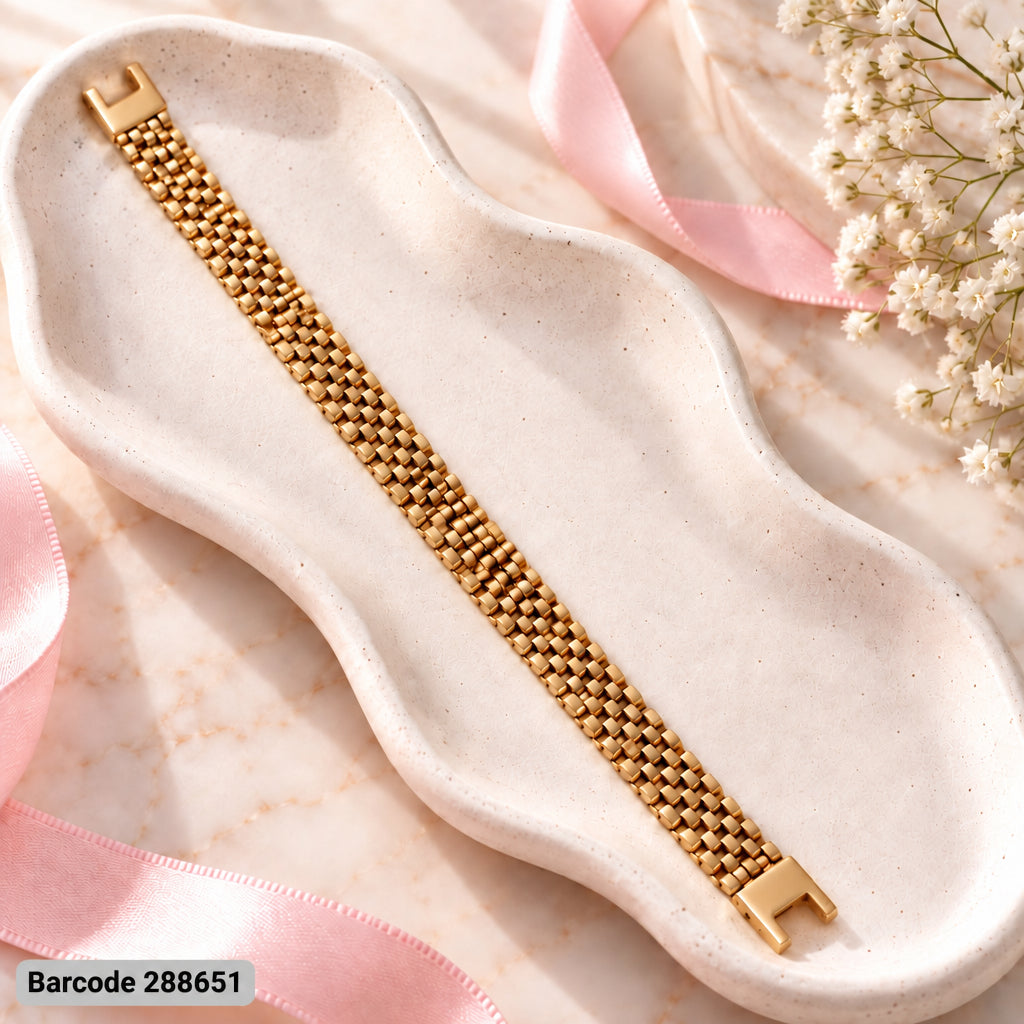 Stainless steel bracelet-29 (Golden)