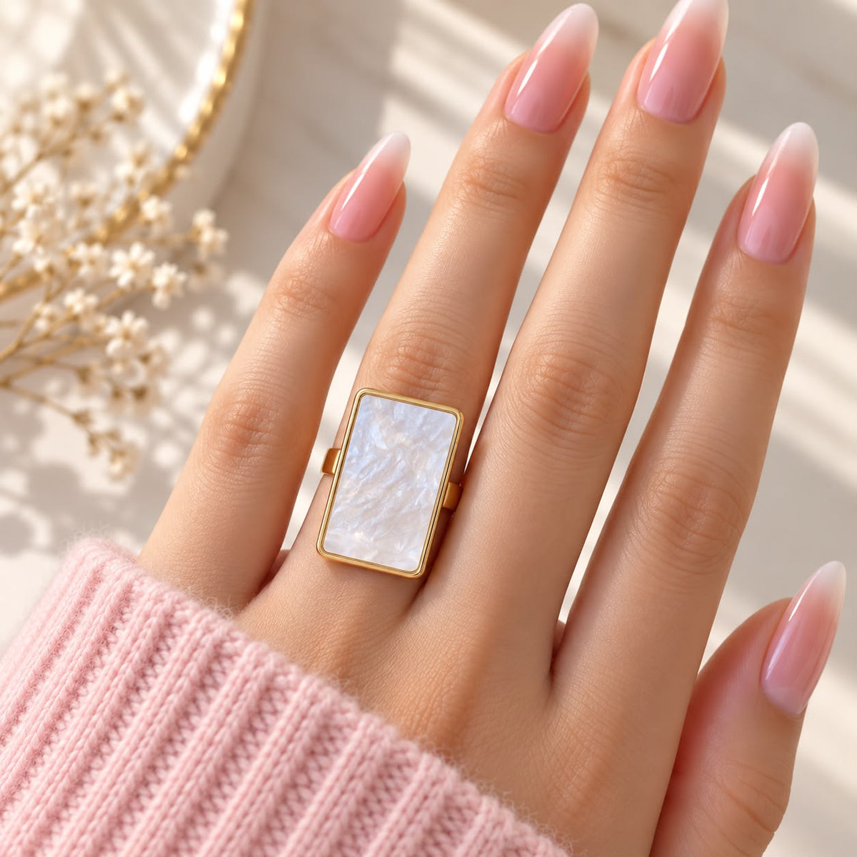 Elegant Statement Ring-04 (White)