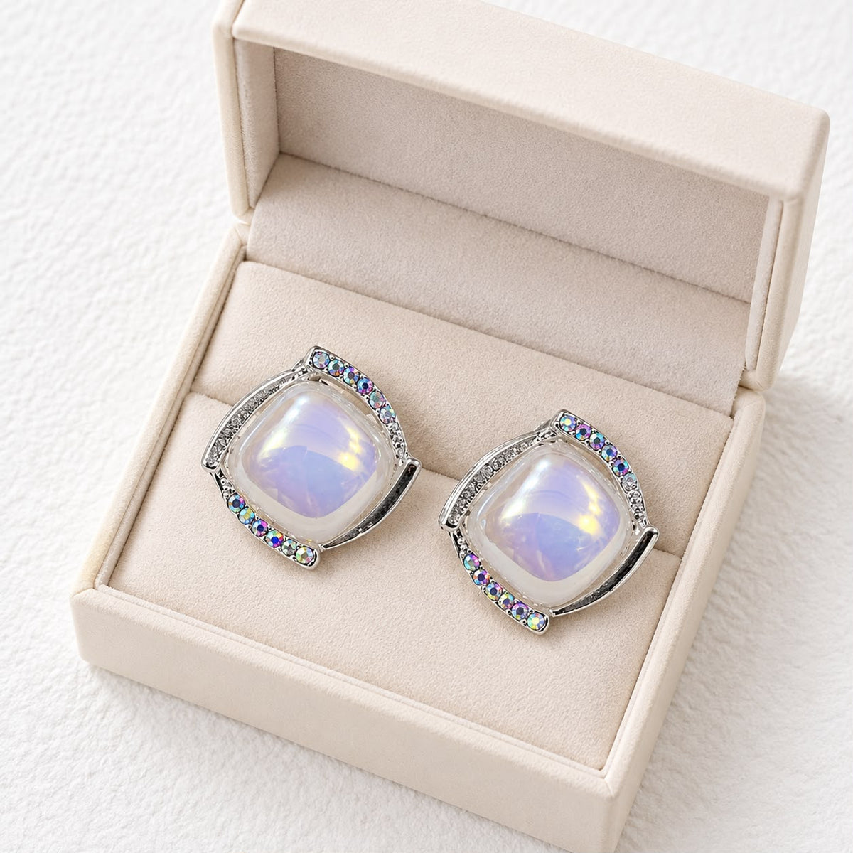 Pearl Zircon Studs-245 (Silver)