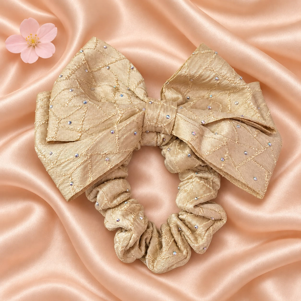 Mukesh Bow Scrunchie-01 (Beige)