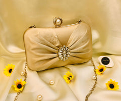 Fancy Clutch-1017 (Off White)