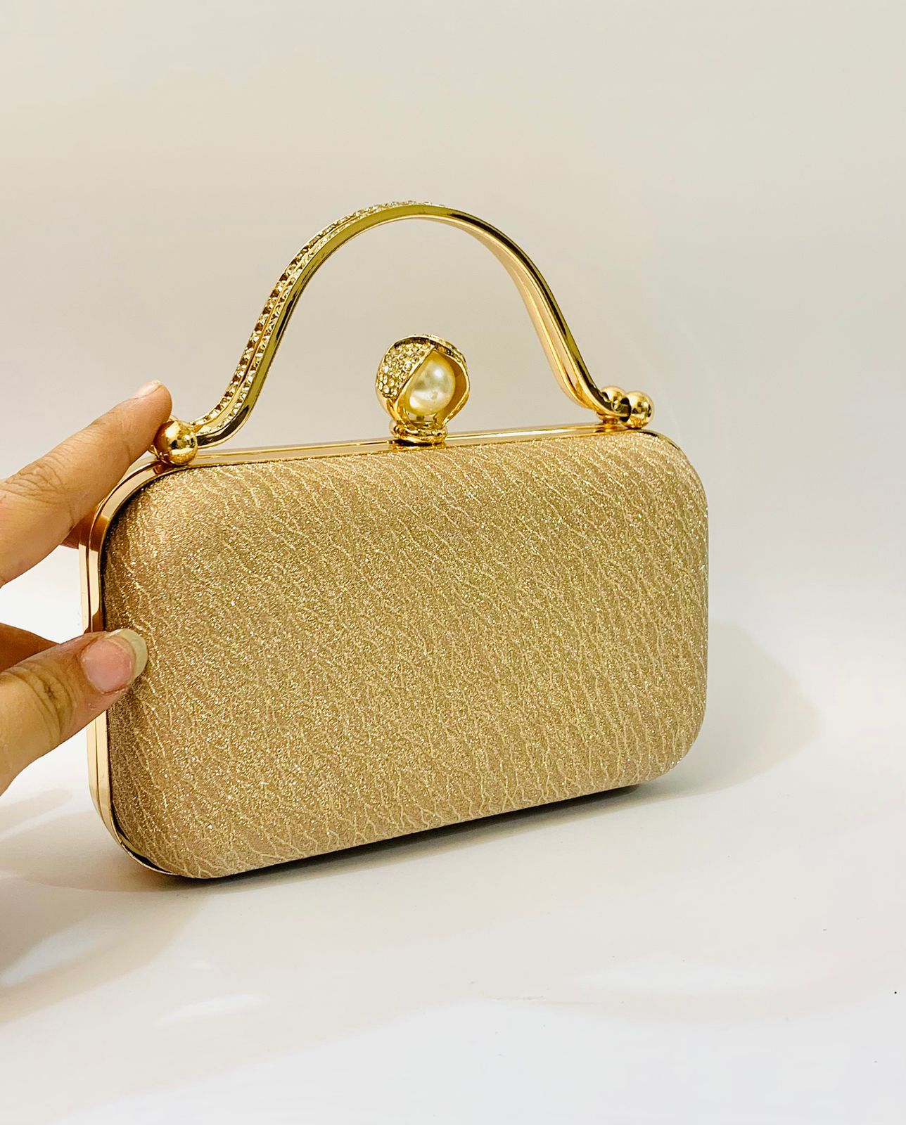 Fancy Clutch-1021 (Golden)