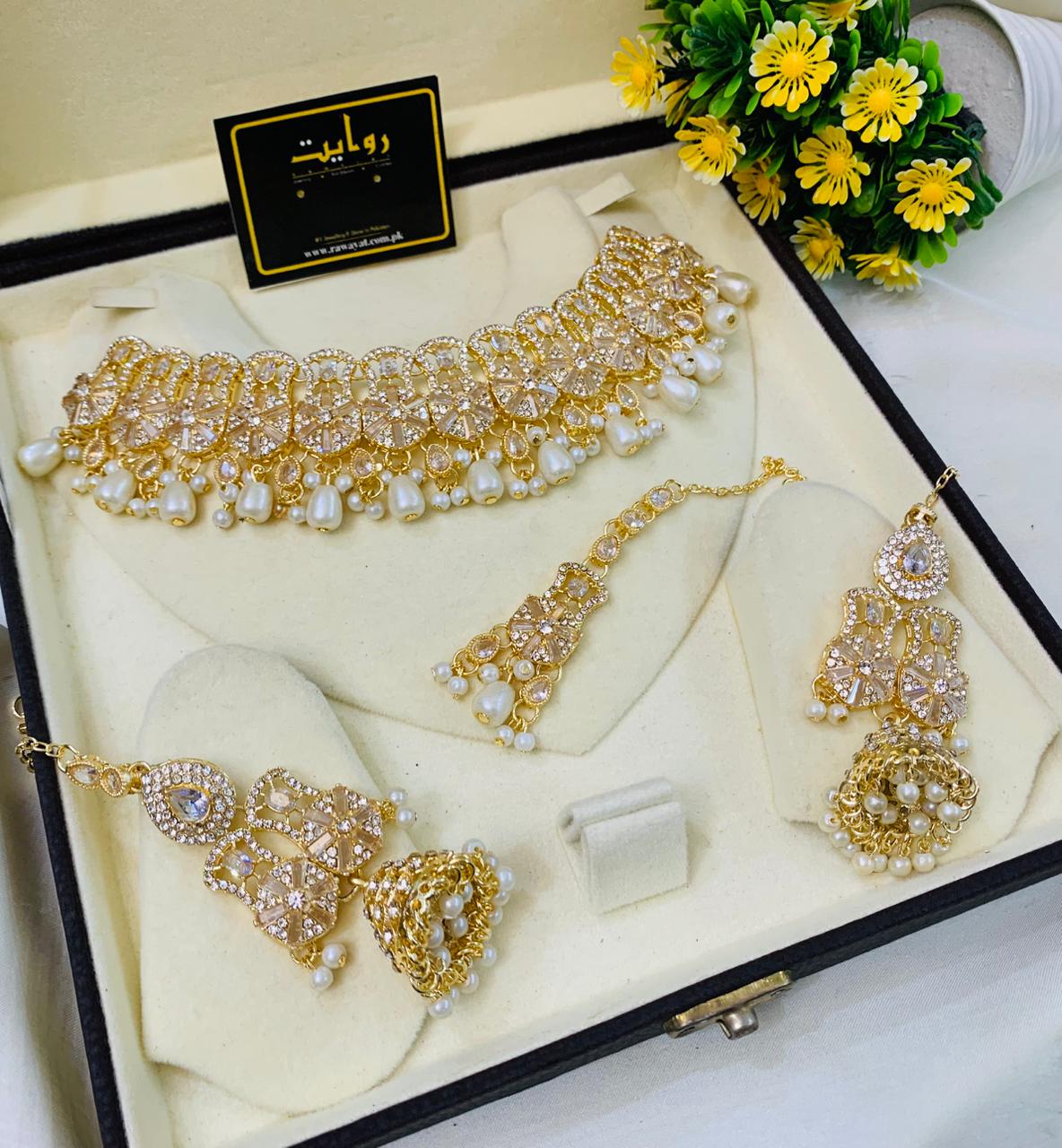 NAYAB Set (White)