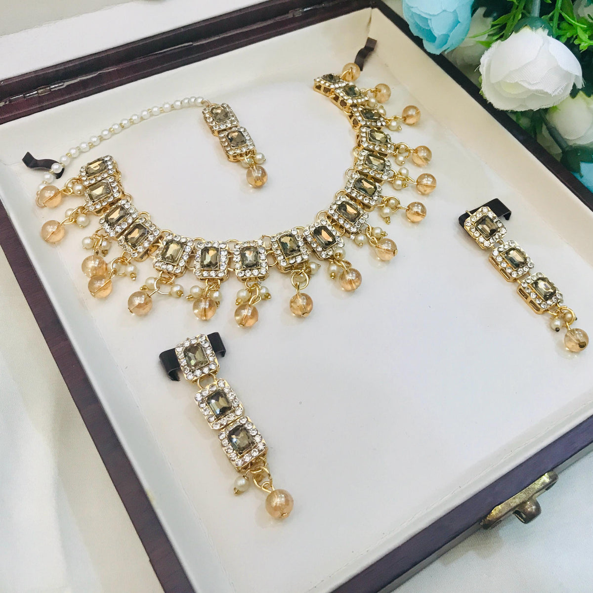 ZOHA SET (Golden)