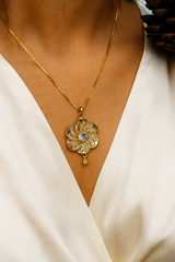 Zircon Pendant-256 (Golden/White)