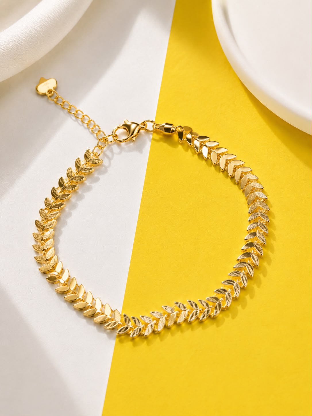 Gold Plated Bracelet-08 (Golden)