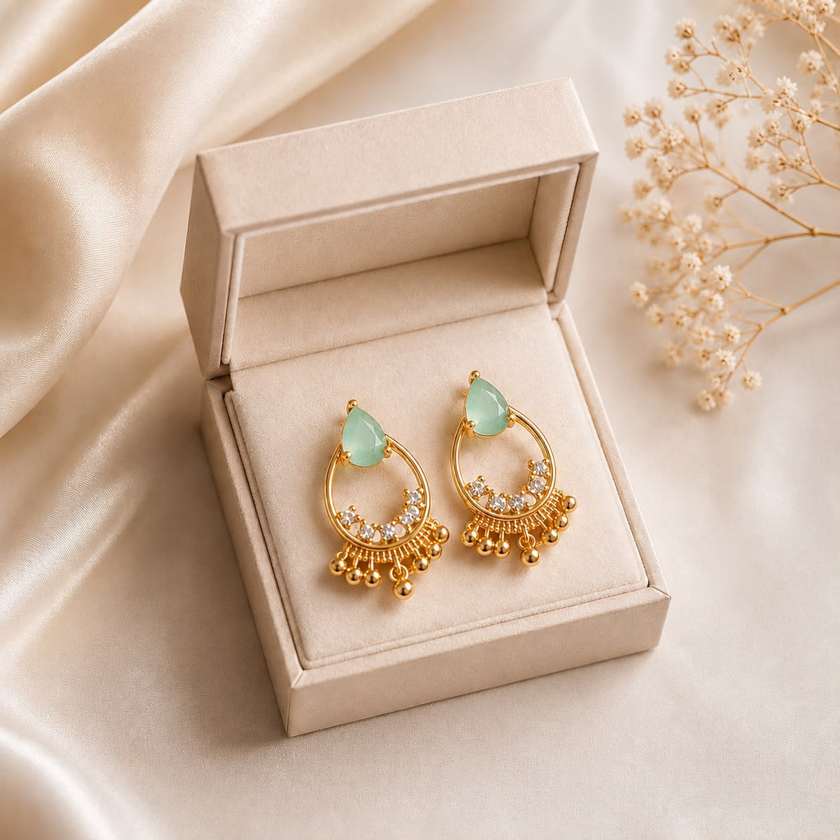 Zircon Earring-220 (Mint Green)