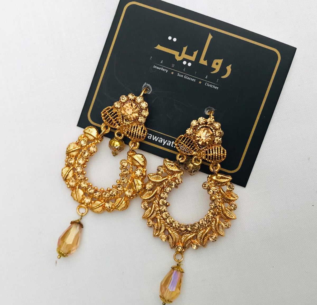 Goshwara Earring (Golden)