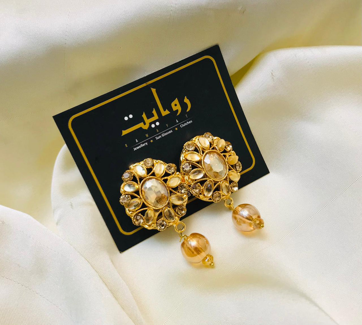 Fancy Studs-31 (Golden)