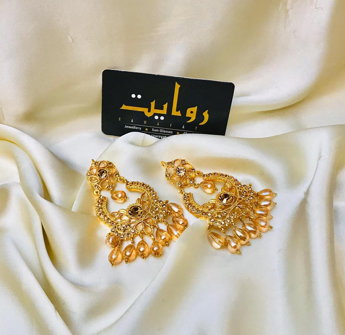 Fancy Earring-55 (Golden)