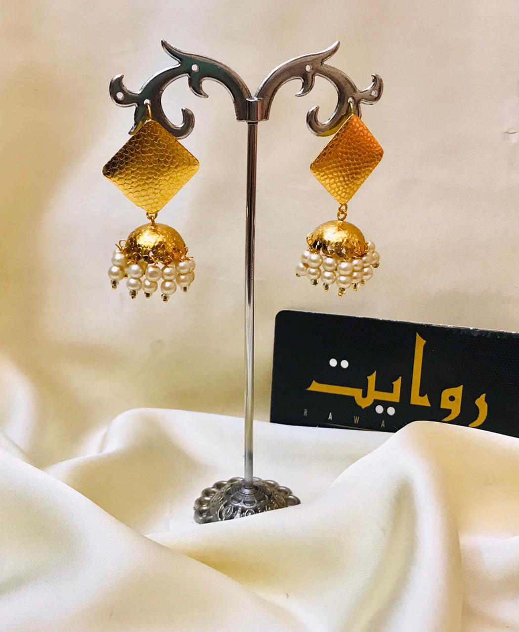 Patra Jhumki