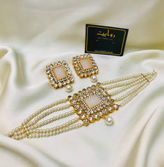 Laraib (Pearl)