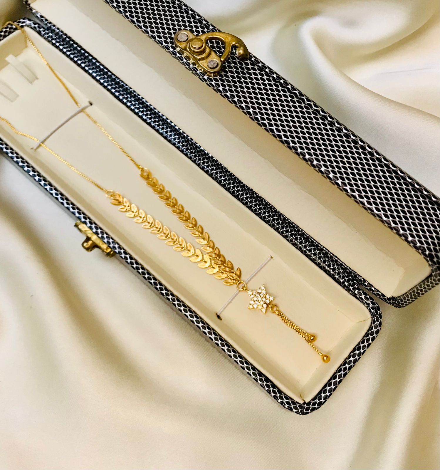 Gold Chain-34